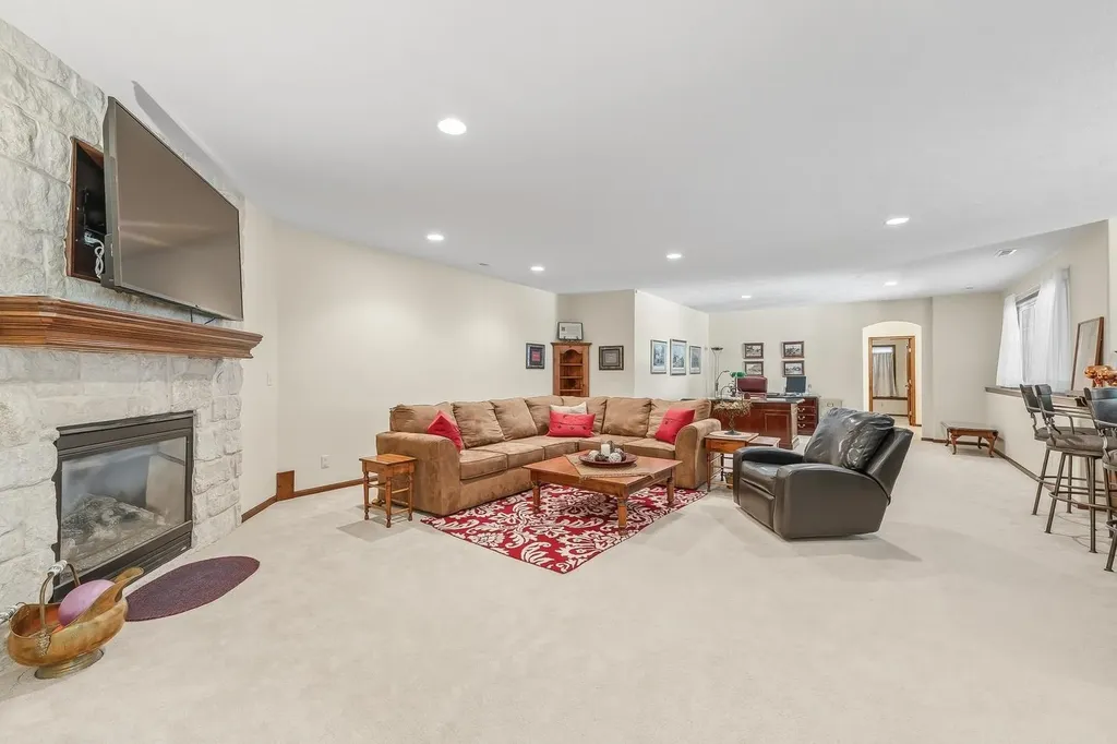714 N Deerfield Court Andover KS 67002