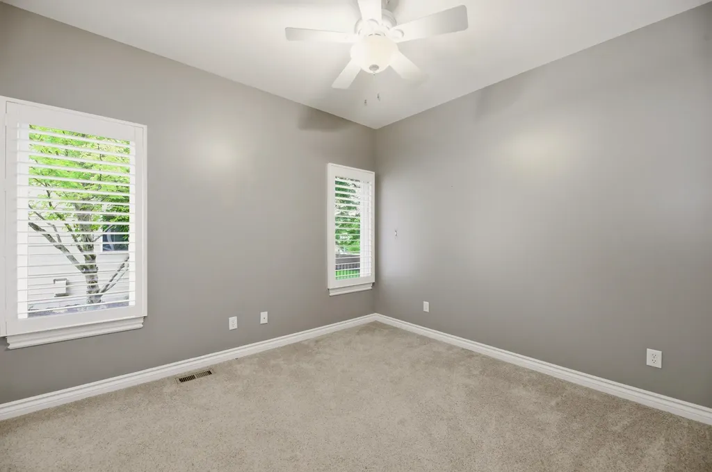 3845 N Lakecrest Court Wichita KS 67205