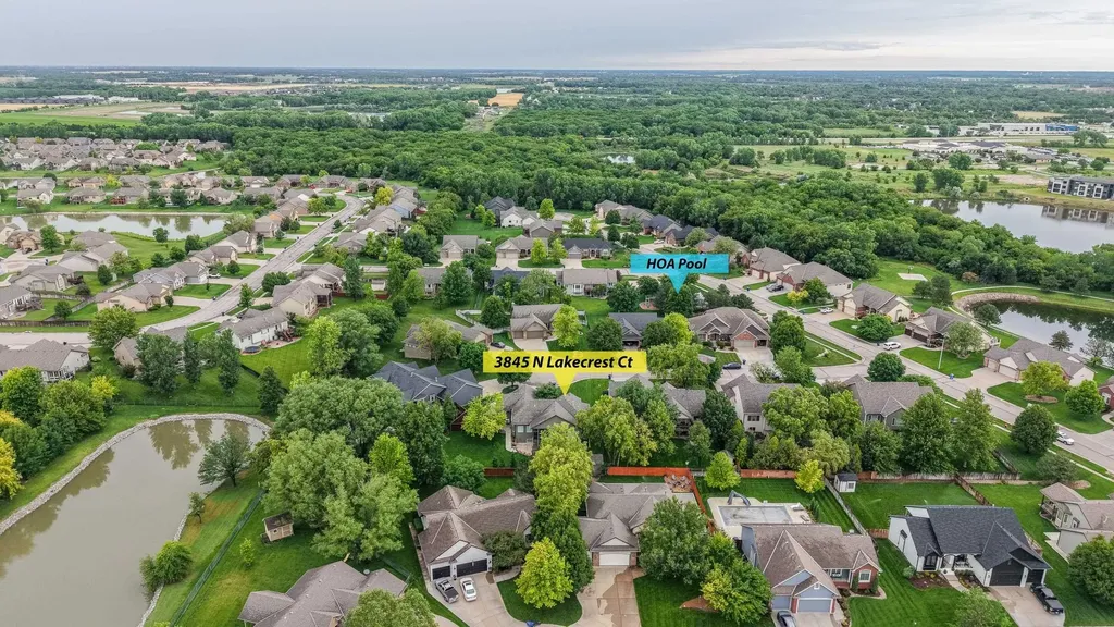 3845 N Lakecrest Court Wichita KS 67205