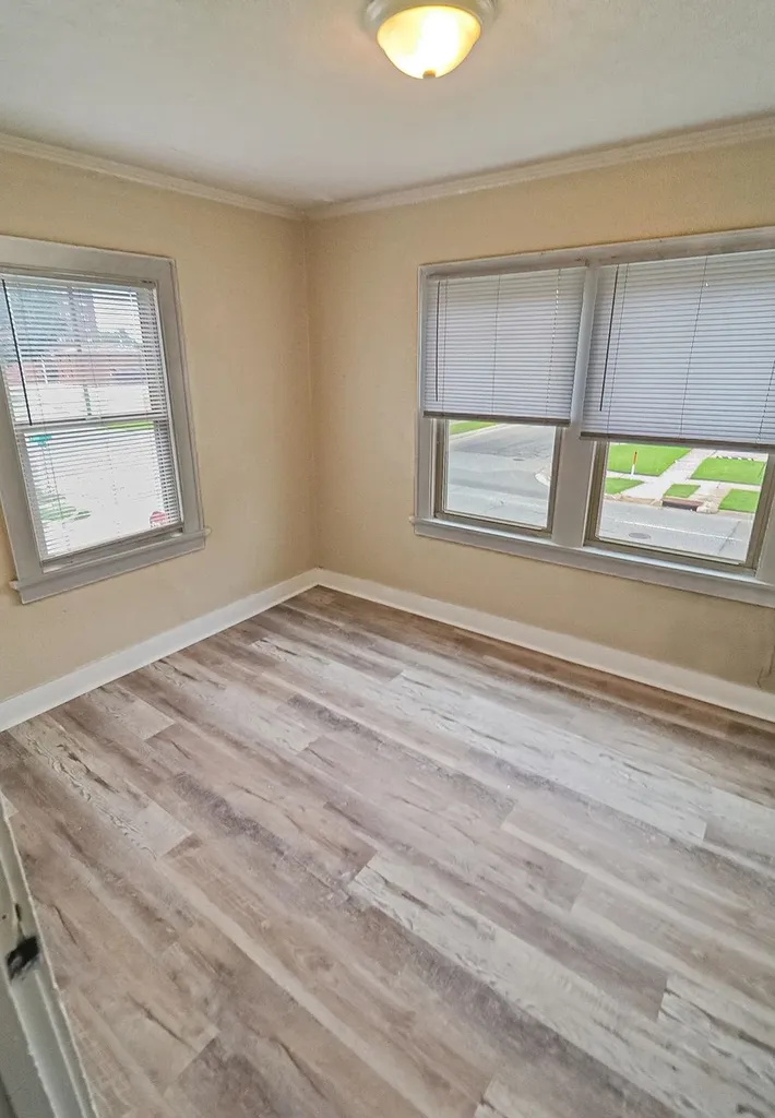 306 E Pine Wichita KS 67214