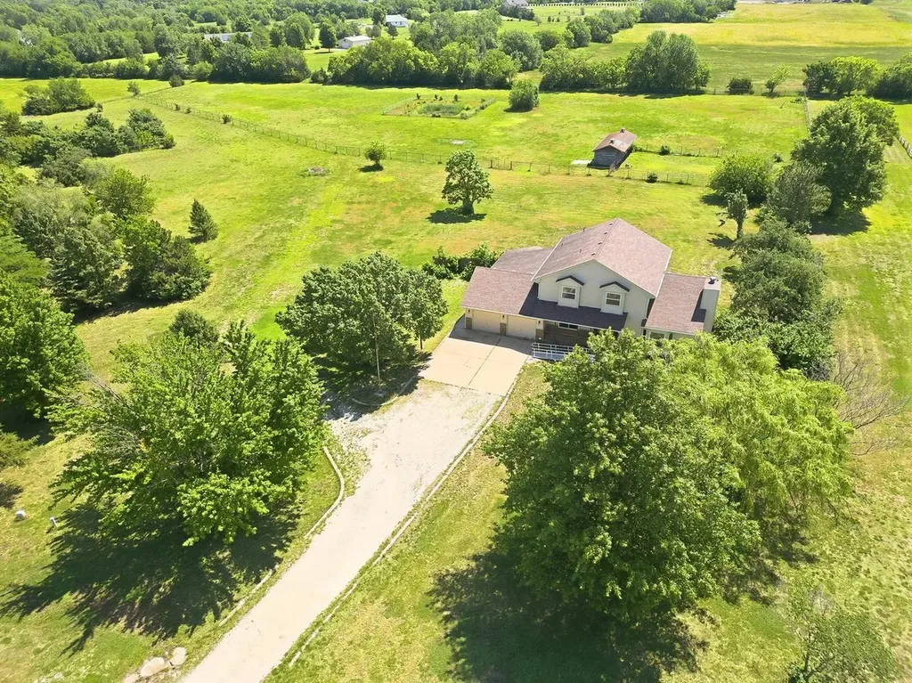 10215 E June Drive Derby KS 67037