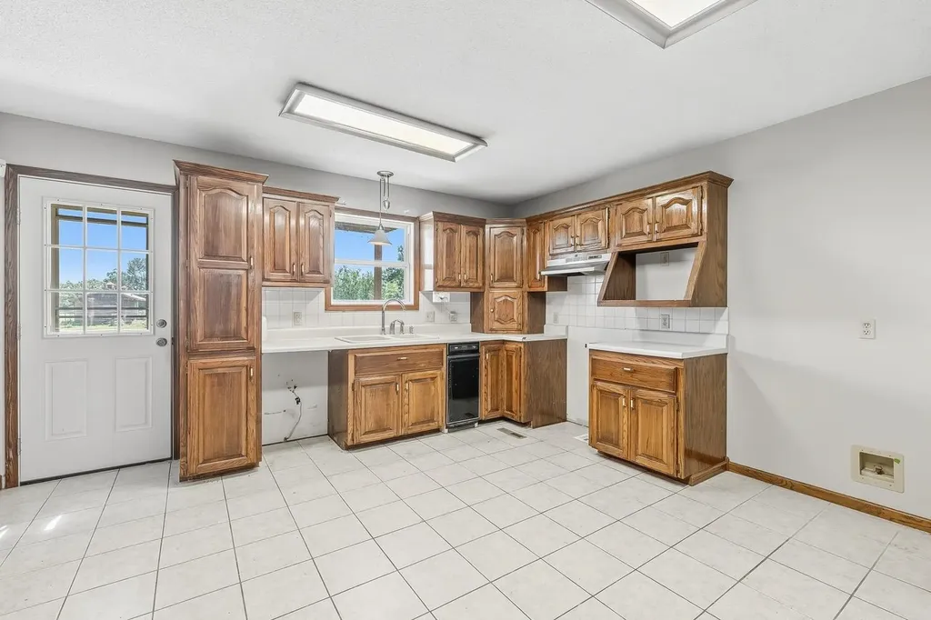 10215 E June Drive Derby KS 67037