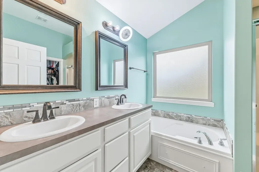 8525 W Candlewood Court Wichita KS 67205