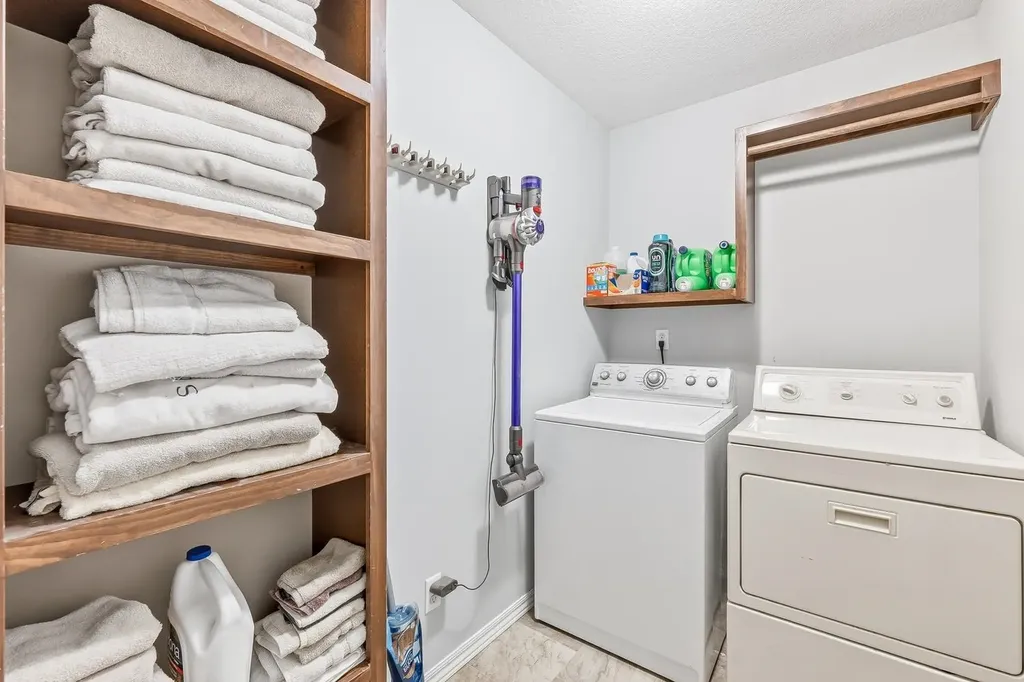 8525 W Candlewood Court Wichita KS 67205