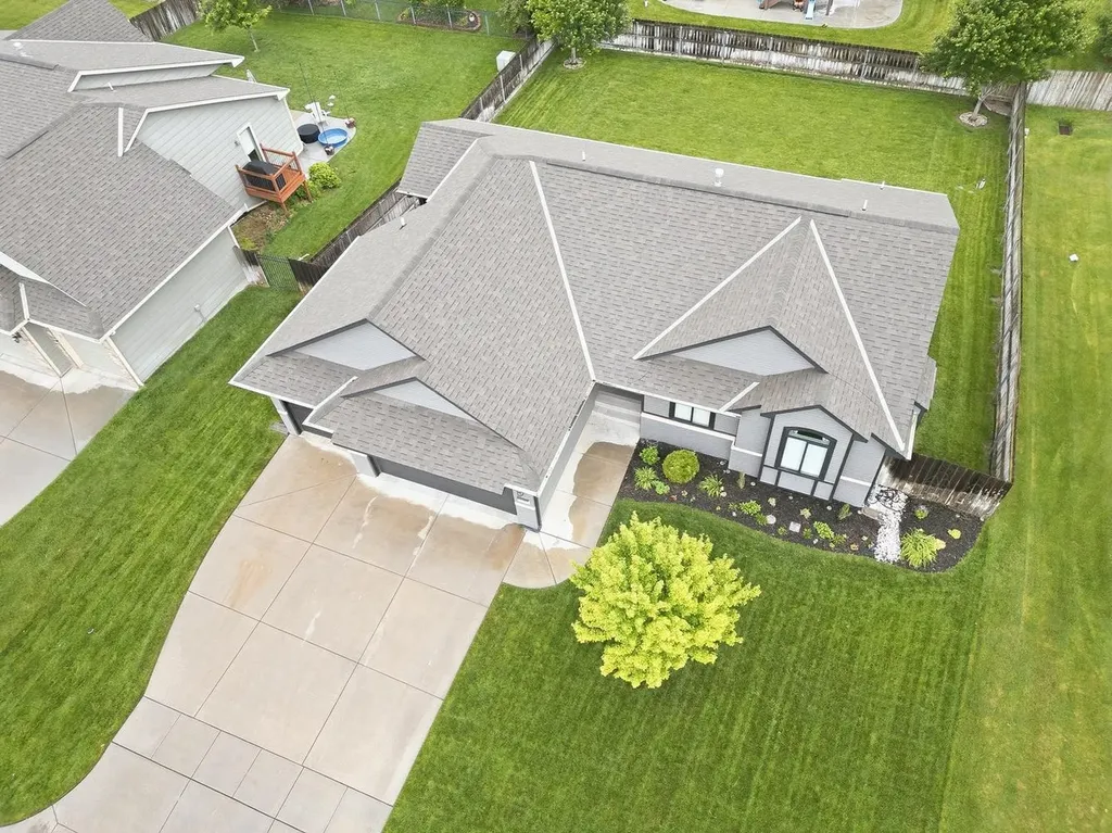 8525 W Candlewood Court Wichita KS 67205