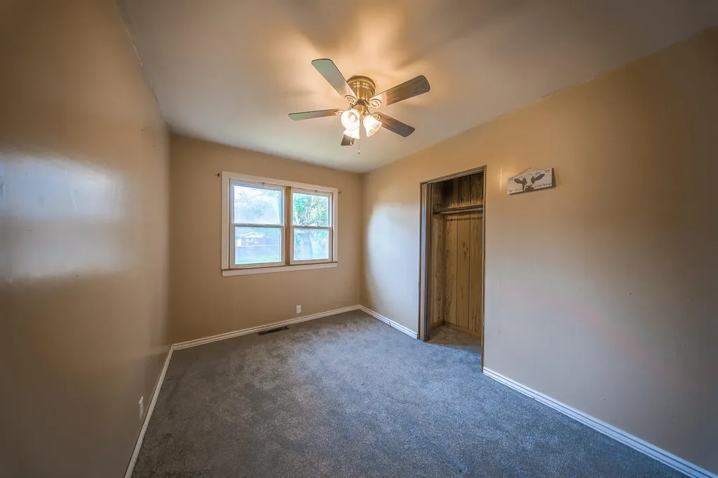 213 E Radio Lane Arkansas City KS 67005