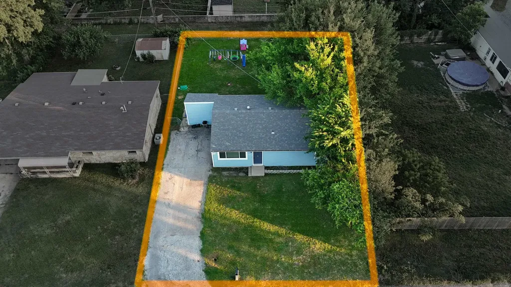 213 E Radio Lane Arkansas City KS 67005