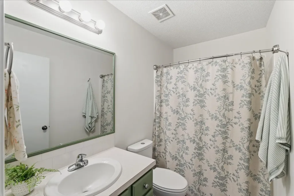 8221 W Thurman Street Wichita KS 67212