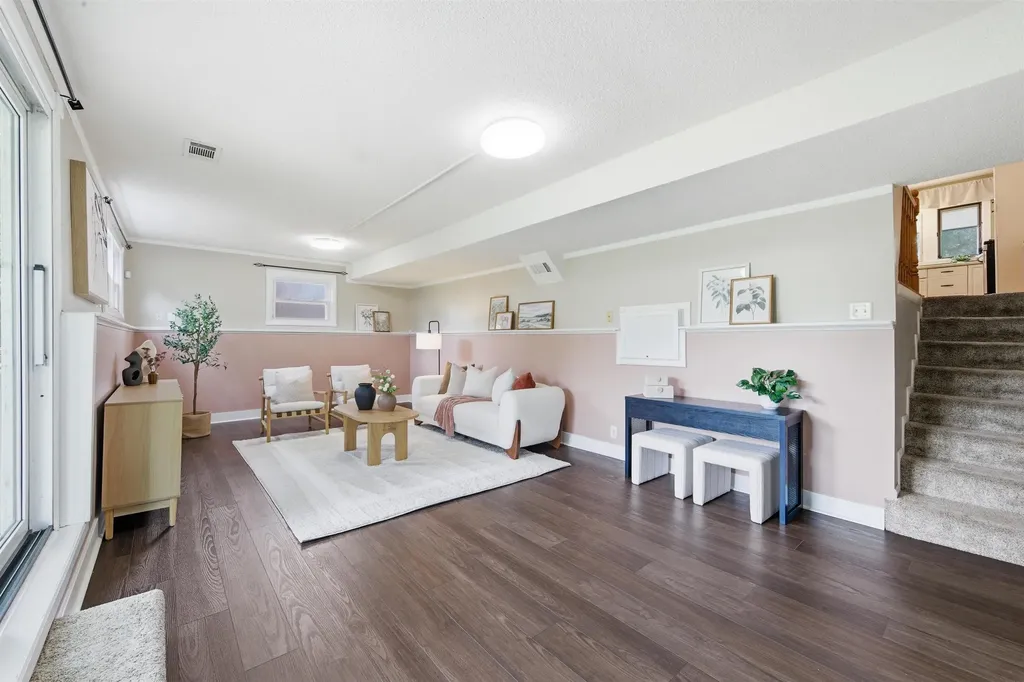 5919 Memphis Street Bel Aire KS 67220