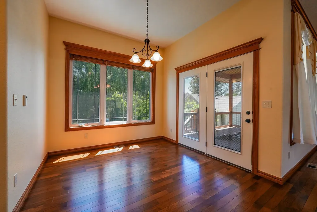 1910 N Jason Drive El Dorado KS 67042