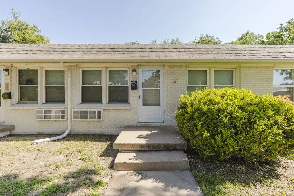 1714 S Euclid Avenue Wichita KS 67213