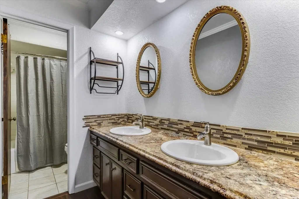 1231 Dry Creek Drive Derby KS 67037