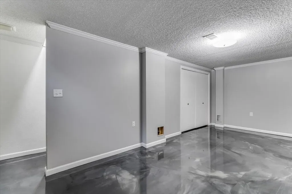 1231 Dry Creek Drive Derby KS 67037