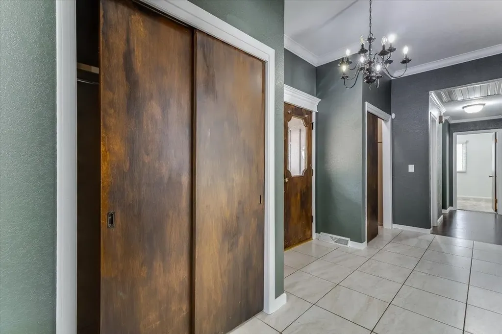 1231 Dry Creek Drive Derby KS 67037