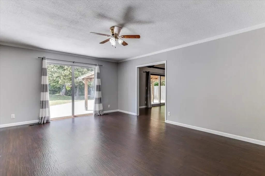 1231 Dry Creek Drive Derby KS 67037