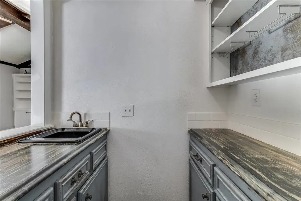 1231 Dry Creek Drive Derby KS 67037