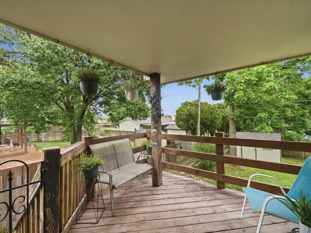 7321 W Suncrest Street Wichita KS 67212