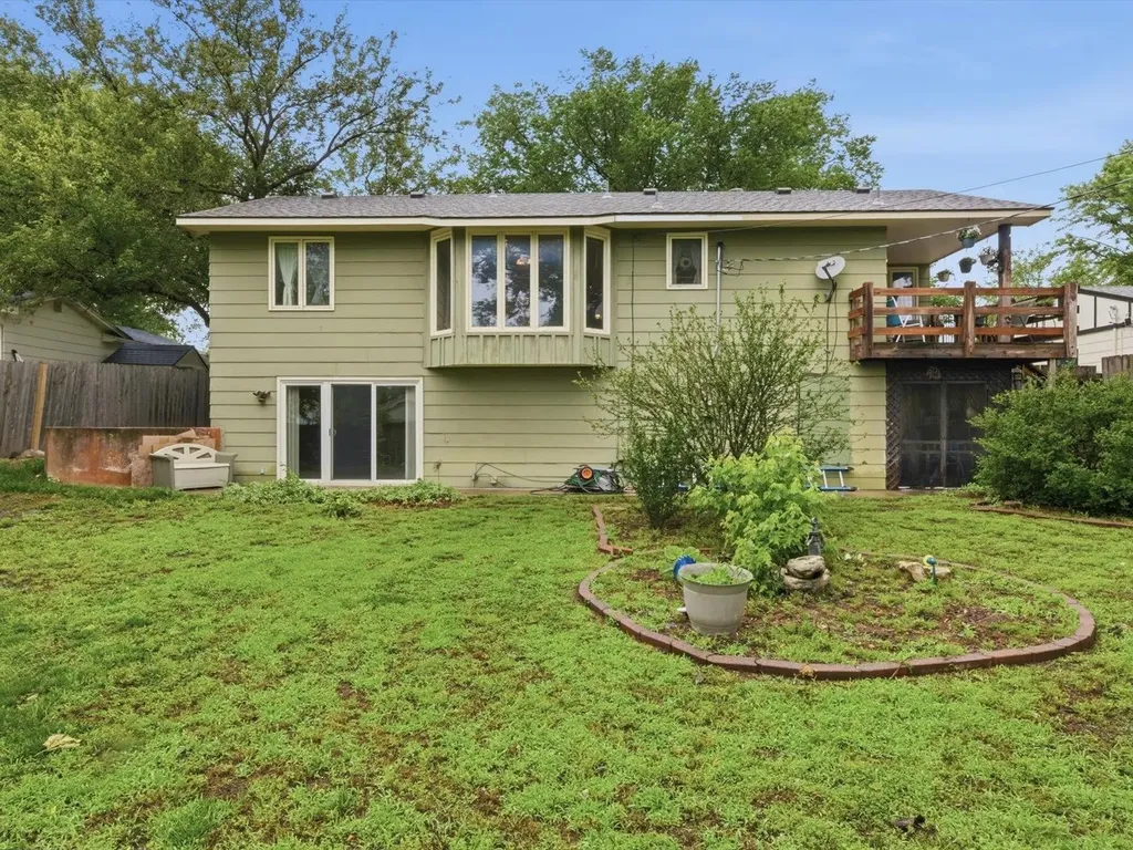 7321 W Suncrest Street Wichita KS 67212