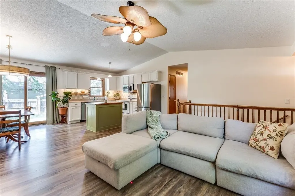 2456 N Ridgewood Court Wichita KS 67220