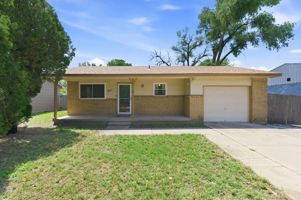 337 N Tracy Wichita KS 67212