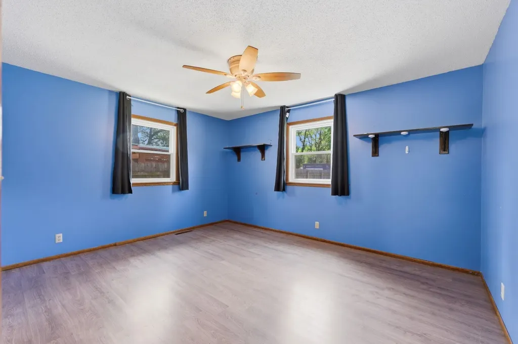 337 N Tracy Wichita KS 67212