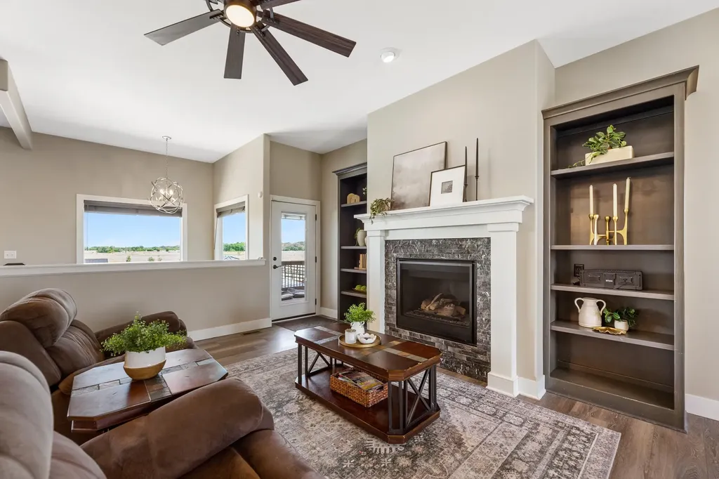 6750 S Hertzler Road Halstead KS 67056-9407
