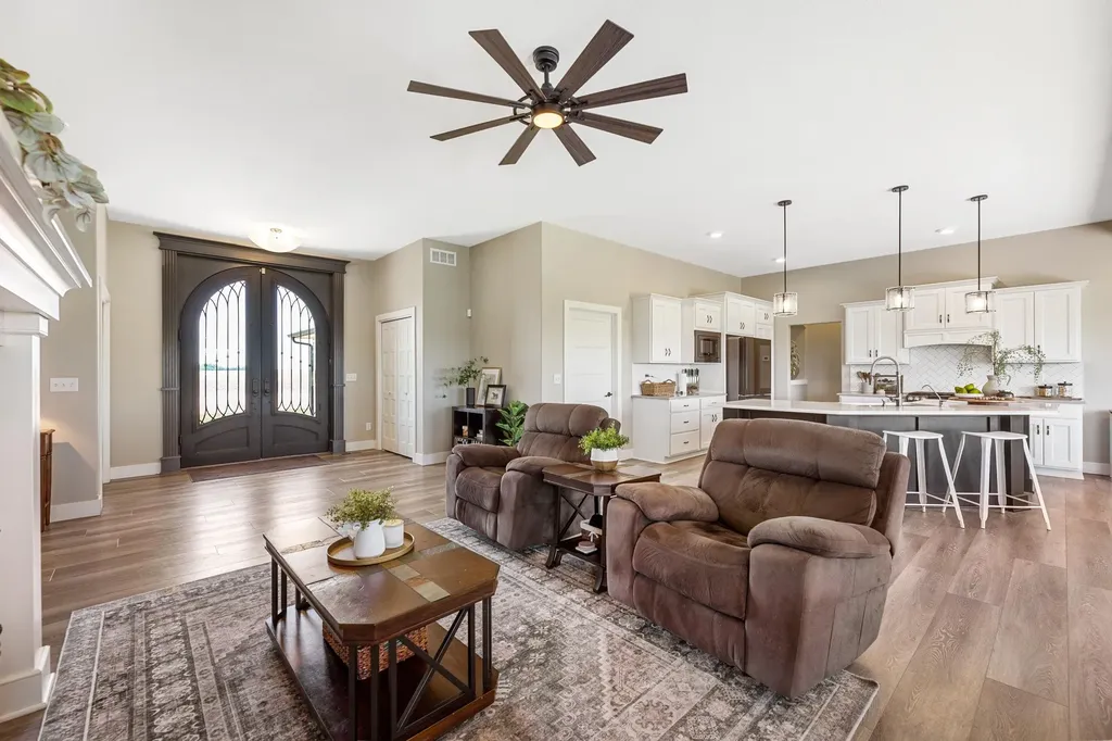6750 S Hertzler Road Halstead KS 67056-9407