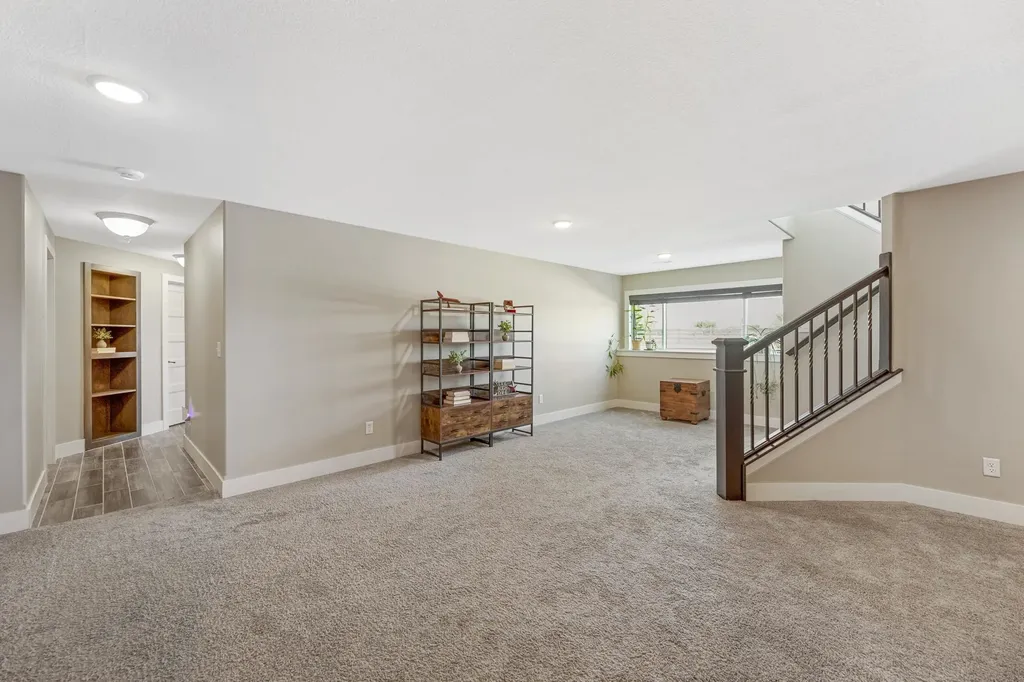 6750 S Hertzler Road Halstead KS 67056-9407