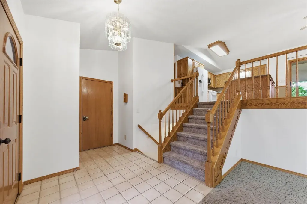 2314 N Amarado Street Wichita KS 67205-6720