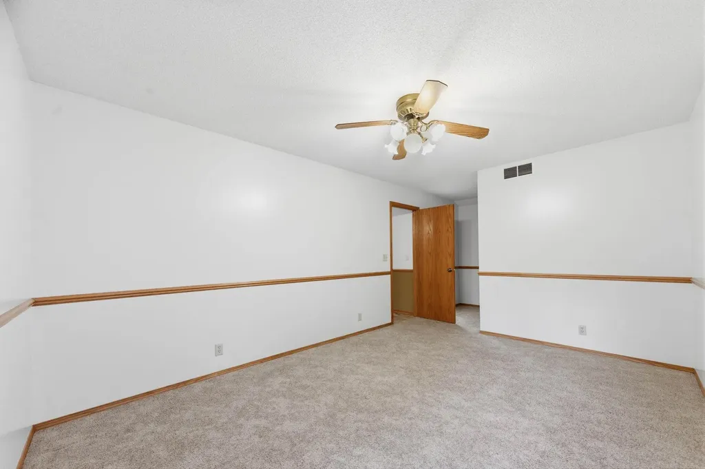 2314 N Amarado Street Wichita KS 67205-6720