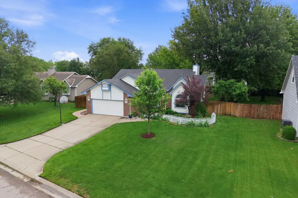 2314 N Amarado Street Wichita KS 67205-6720