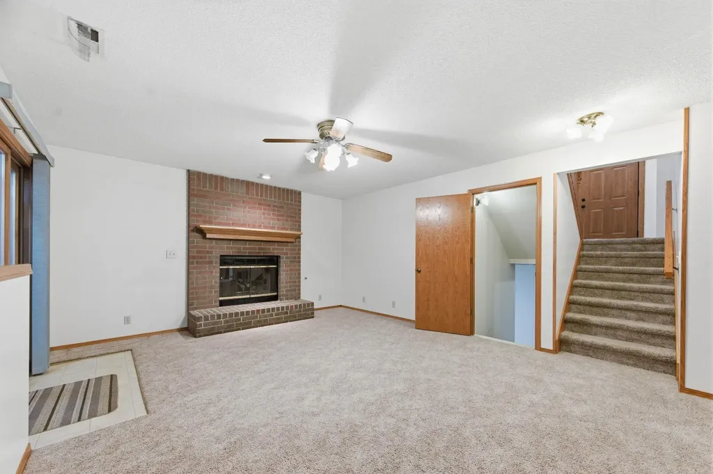 2314 N Amarado Street Wichita KS 67205-6720
