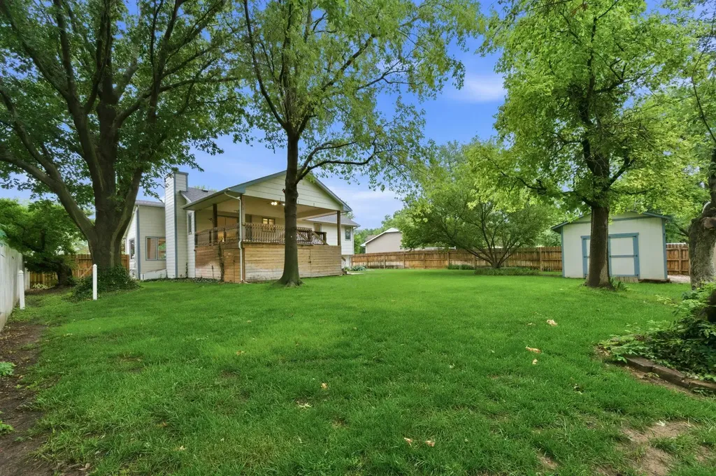 2314 N Amarado Street Wichita KS 67205-6720
