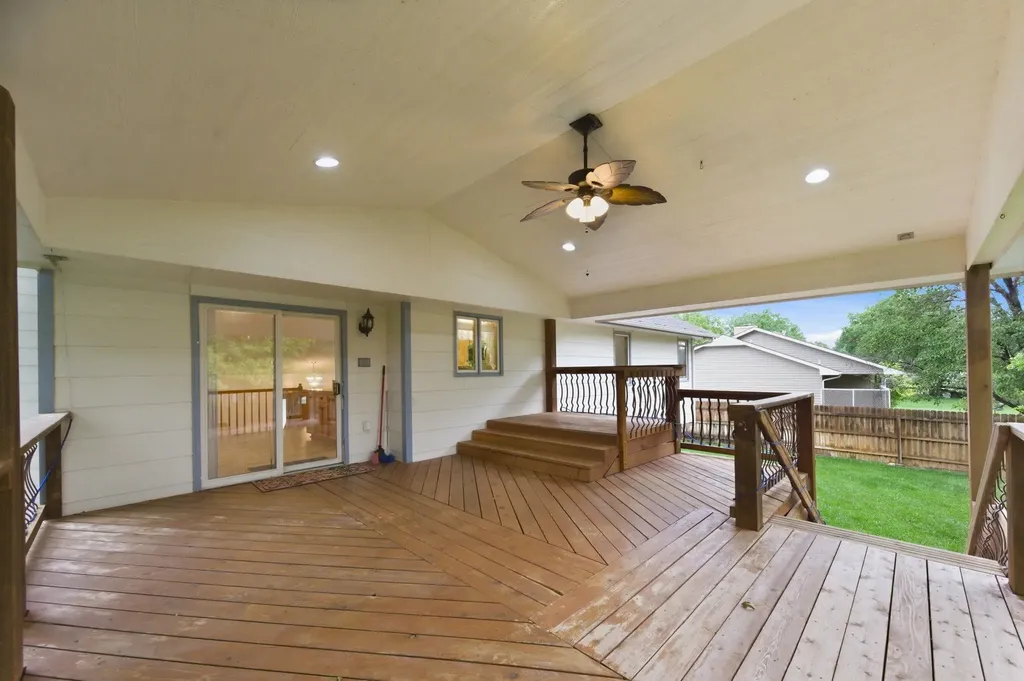 2314 N Amarado Street Wichita KS 67205-6720