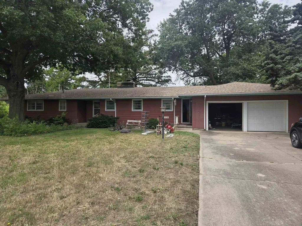 3321 Bellaire Court Wichita KS 67218