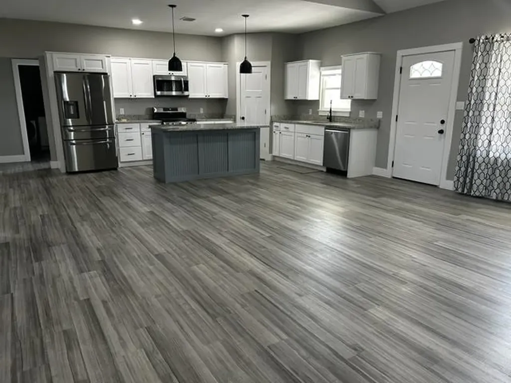 104 Castle Pines Drive Arkansas City KS 67005