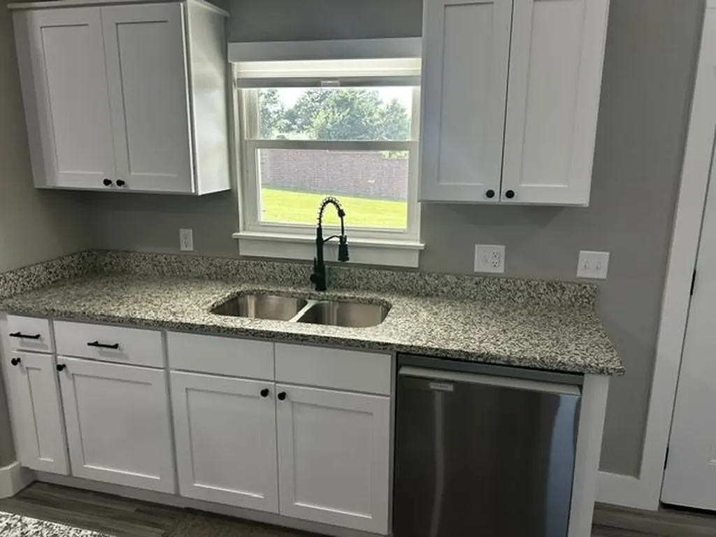 104 Castle Pines Drive Arkansas City KS 67005