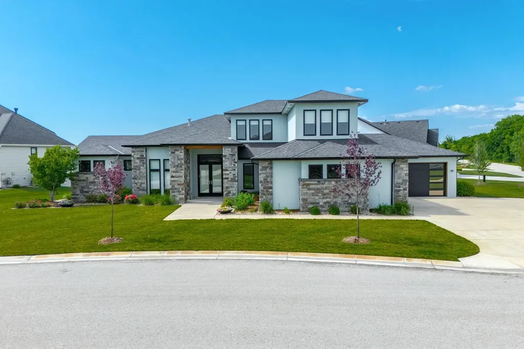 2891 N Anna Street Wichita KS 67205-1159