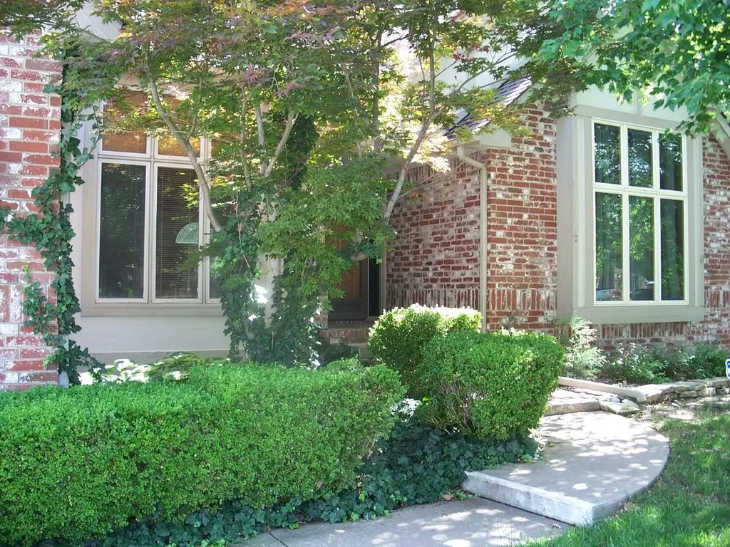 1143 N Rutland Court Wichita KS 67206