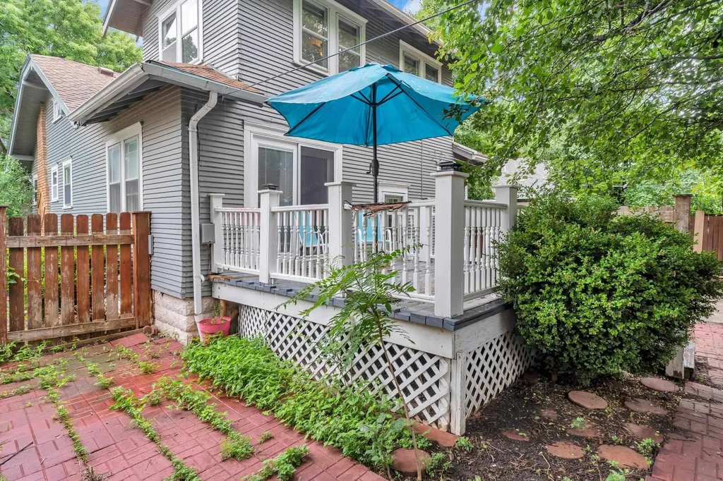 629 S Green Wichita KS 67211