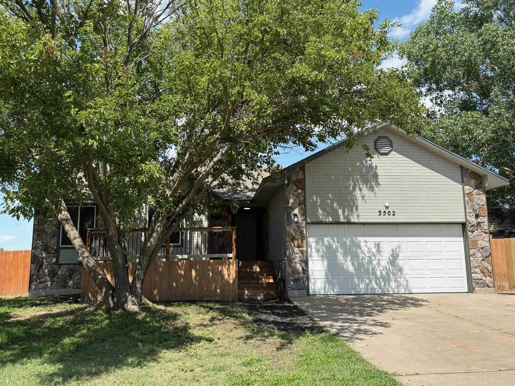 3502 W Fernwood Wichita KS 67217