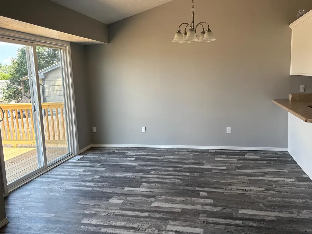 3502 W Fernwood Wichita KS 67217