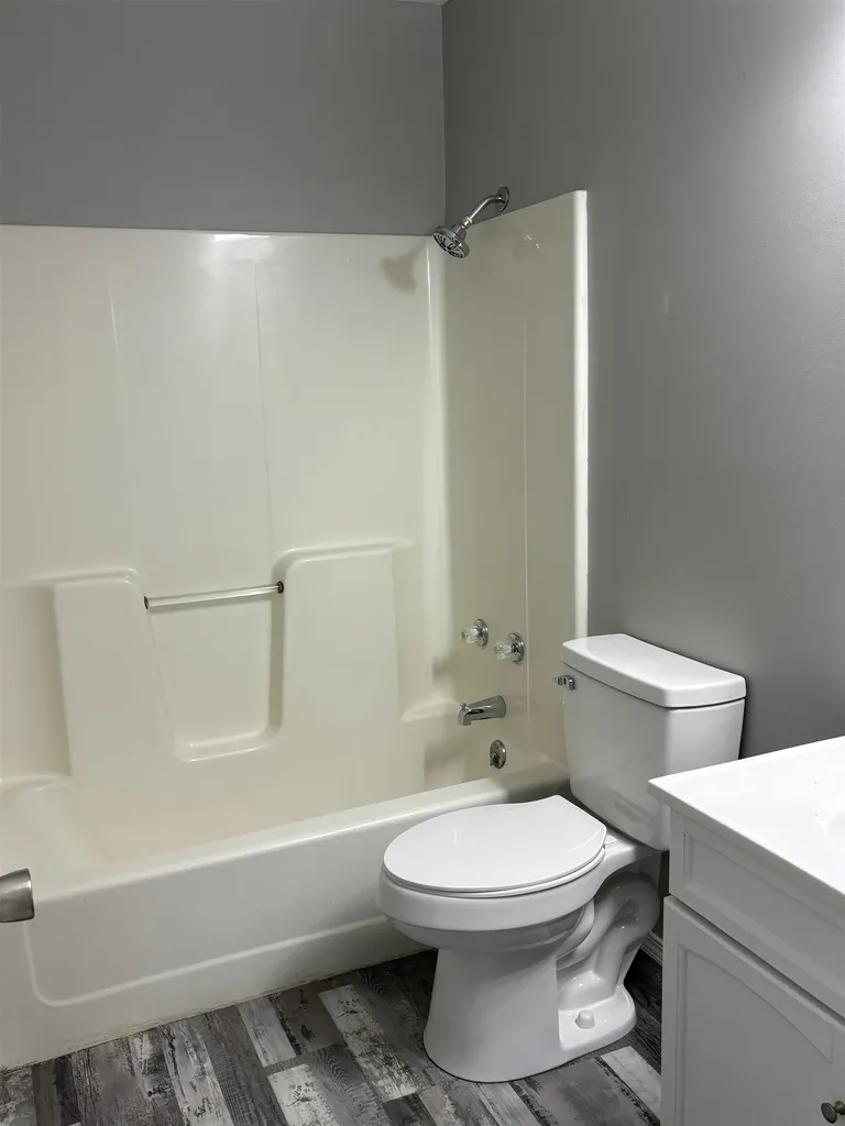 3502 W Fernwood Wichita KS 67217