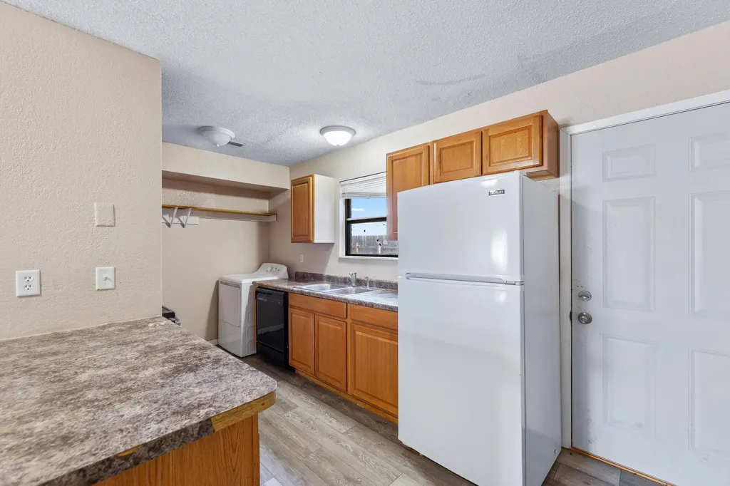 1520 E Fortuna Street Wichita KS 67216