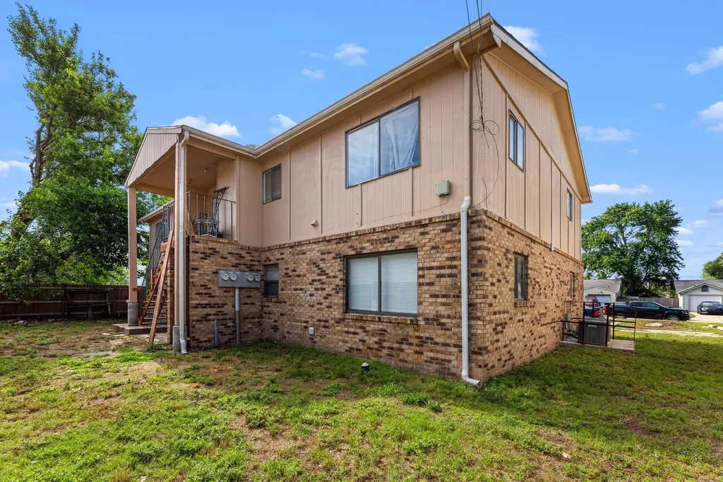 1520 E Fortuna Street Wichita KS 67216