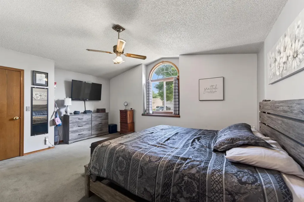 10807 W Par Lane Wichita KS 67212