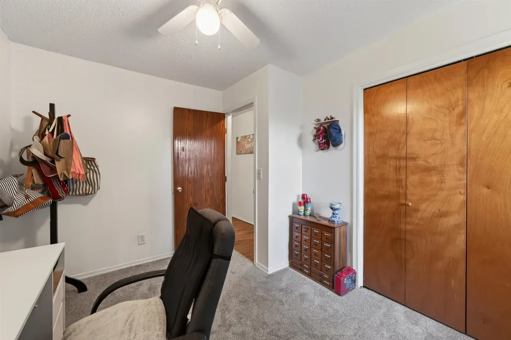 10807 W Par Lane Wichita KS 67212