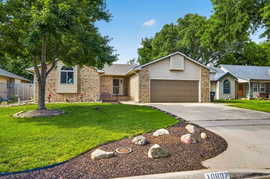 10807 W Par Lane Wichita KS 67212