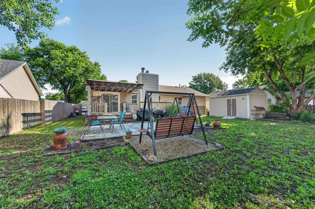 10807 W Par Lane Wichita KS 67212