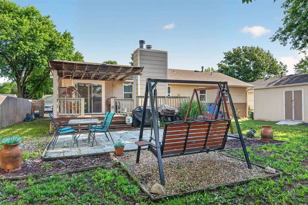 10807 W Par Lane Wichita KS 67212